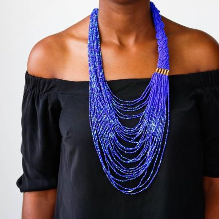 APA African fringe necklace to be worn in different occasions.