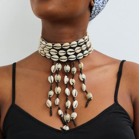 AJAKA African Cowrie Choker Necklace